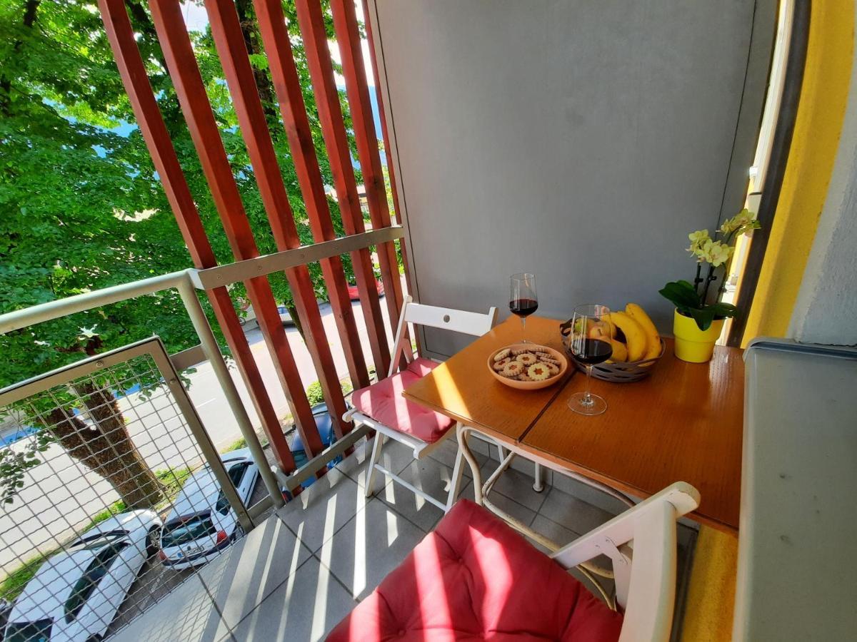 Apartment Honey Bee With Sauna Kobarid Exterior photo