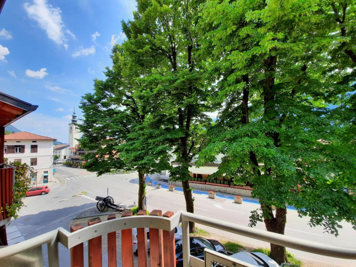 Apartment Honey Bee With Sauna Kobarid Exterior photo